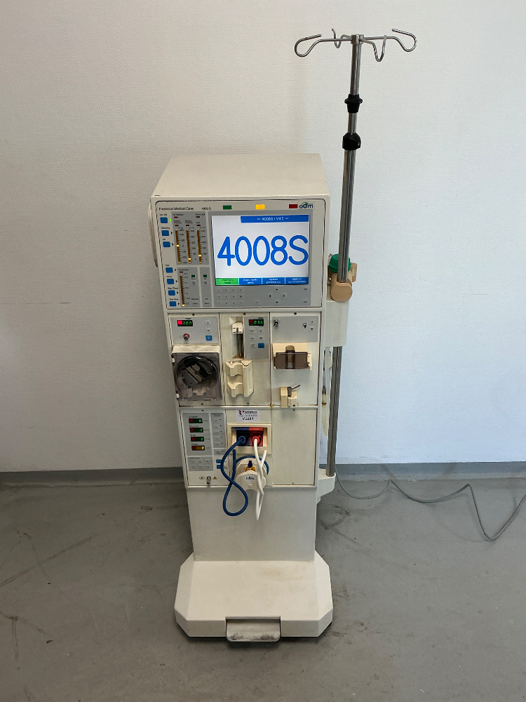 Image of Fresenius Medical Care 4008 S Hemodialys Machines